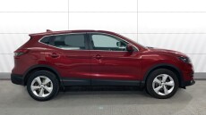 Nissan Qashqai 1.3 DiG-T Acenta Premium 5dr Petrol Hatchback